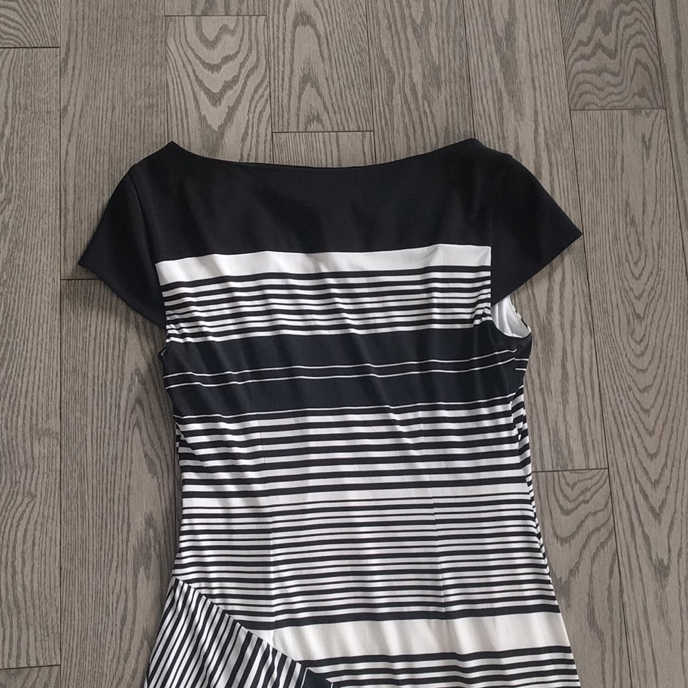 Joseph Ribkoff Beautiful dress ๐๐๐ - Picture 12 of 12